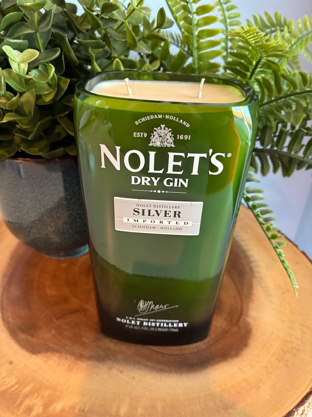 Nolets Dry Gin Candle
