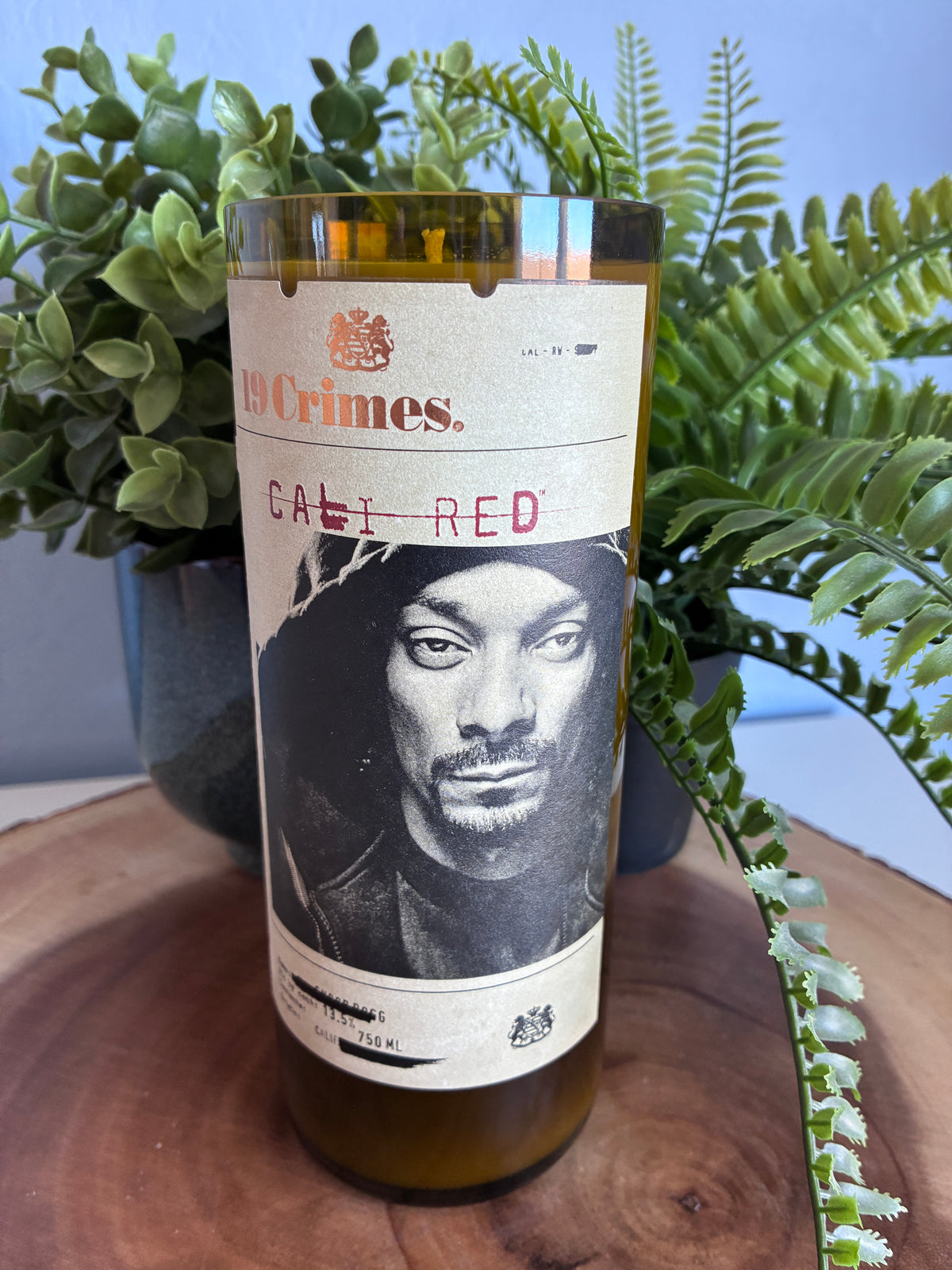 19 Crimes 'Cali Red' Wine Candle